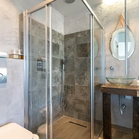 Bright • Stunning Views • Next To Marina Appartement